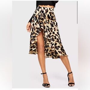 SHEIN ruffle hem leopard print skirt